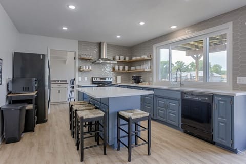 kitchen - large view overlooking the lake