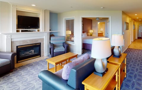 WhalePointe2BR-0804-019