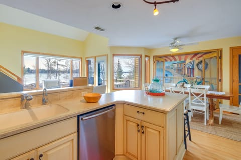 Kitchen | Drip Coffee Maker | Blender