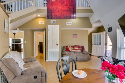 Angie Vacation Rental | 1BR | 1BA | 1,000 Sq Ft | Step-Free w/ Access