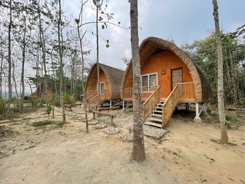 Outside view of chalet 101, 102 & 103