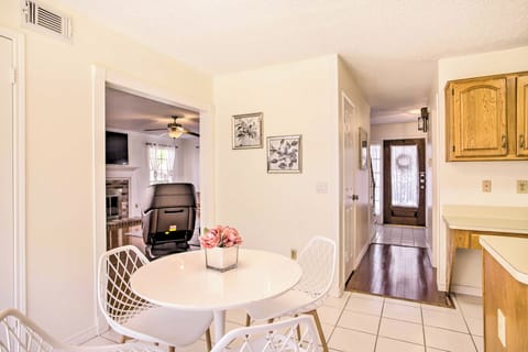 Additional Dining Area