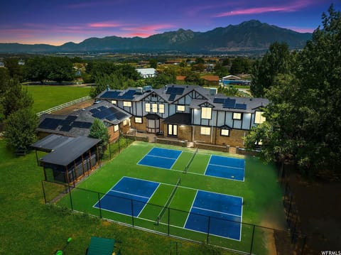 Sport court