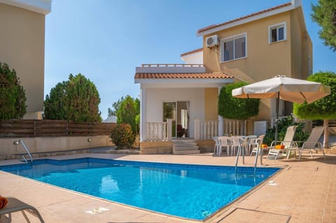 Villa Magnolia image