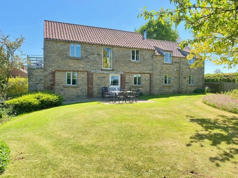 The Granary Sleeps 8