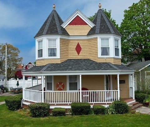 Front of the house. Victorian house built in 1880. Modern interior.