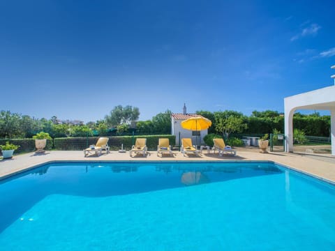 Water, Sky, Property, Plant, Swimming Pool, Azure, Shade, Tree, Outdoor Furniture, Leisure