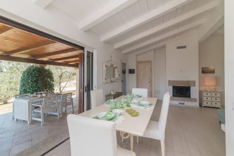 Living and dining room