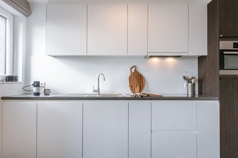 Well-equipped kitchen with all essentials