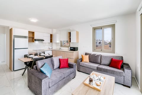 Adolina One Bedroom Apartment 204 (10578)