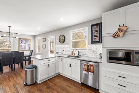 Stainless steel appliances and lots of storage.