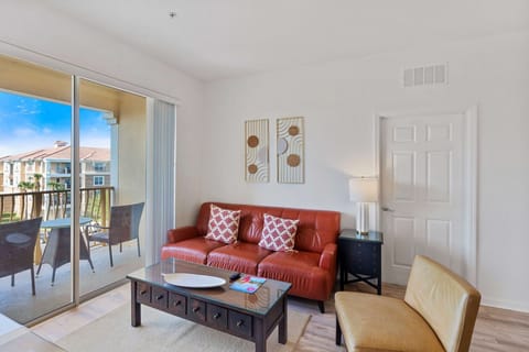 Smart Living Space: Enjoy a smart living space with our TV-equipped lounge, designed for both relaxation and cutting-edge entertainment