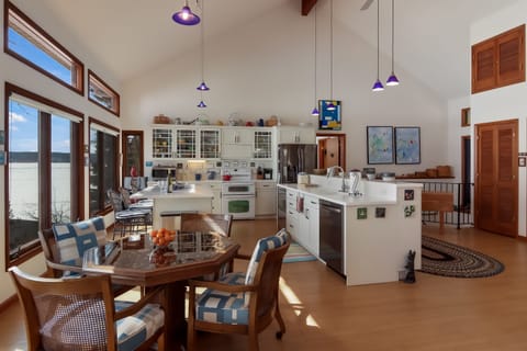 The beautiful kitchen is fully equipped with everything you need for meal prep