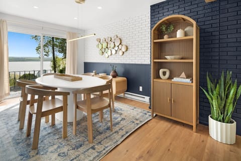 Plenty of seating for six to share a meal together.  