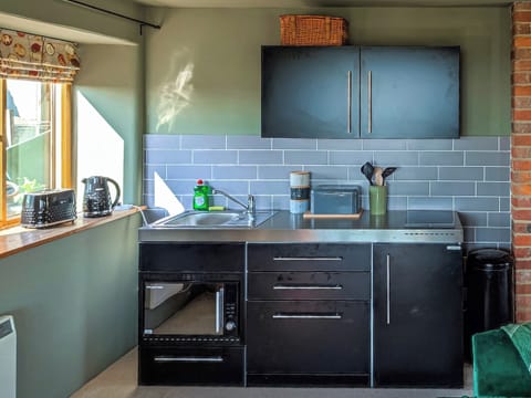 Kitchen | Homer&rsquo;s Cottage, Cucklington, near Wincanton