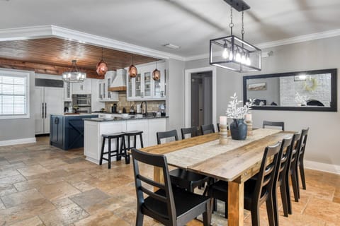 Gather for delicious meals, great conversation, and memory making.