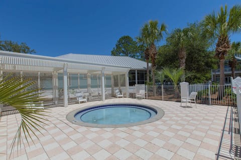 Carillon Beach Hot Tub