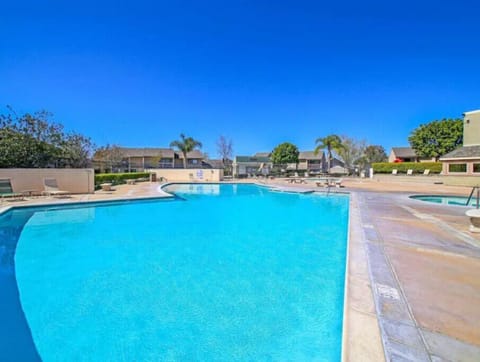 3 pools & hot tub