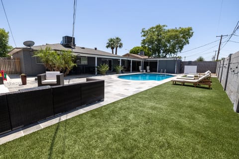 Private Pool and Turf