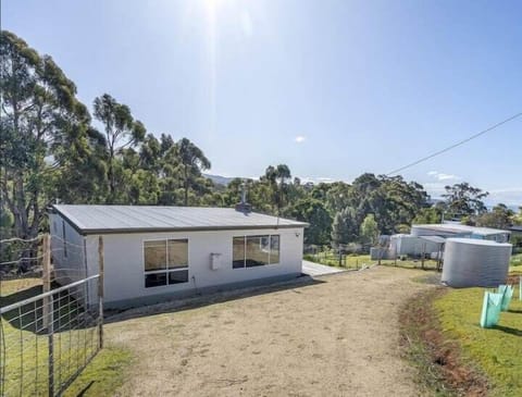 7fd58739 b730 4bbf 85a0 56f05762e8d5