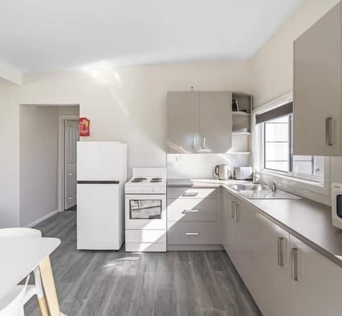 5a3fdd64 4fe0 46c7 b40f e4071fcf3a80