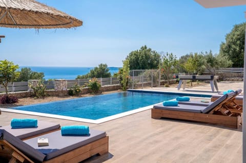 Villa Roz image