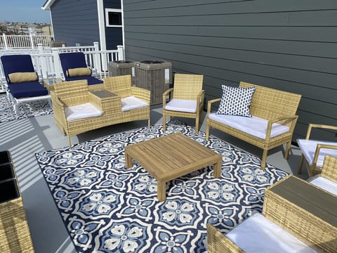 Roof top deck with seating for 12