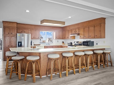 Kitchen - Lots of Bar Seating