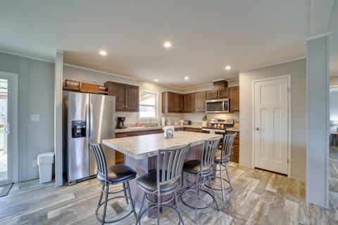 Kitchen | Coffee Maker | Spices | Blender | Toaster | Cooking Basics