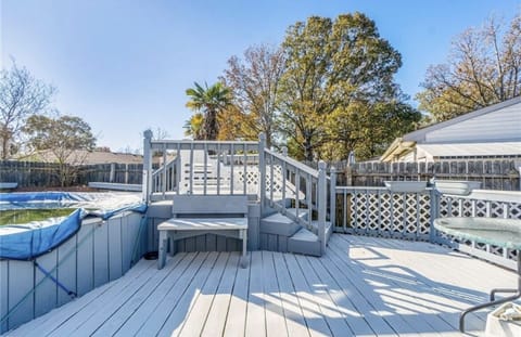 Wooden deck and above ground pool, open Apr - Sept.