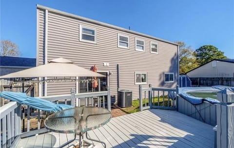 Wooden deck and above ground pool, open Apr - Sept.