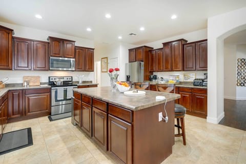 Kitchen | Cooking Basics | Dishwasher | 1st Floor