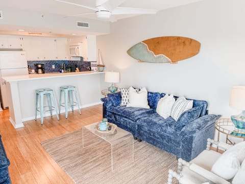 Perfectly suited for a family of 4, this space has everything you need.