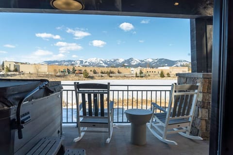 Sip your drinks while taking in mountain air and spectacular views.