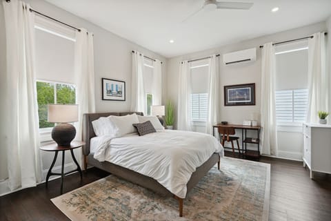 Bedroom View From Entrance
