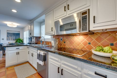 Kitchen | Spices | Toaster | Cooking Basics