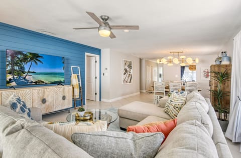 Newly furnished, comfy, and open living area