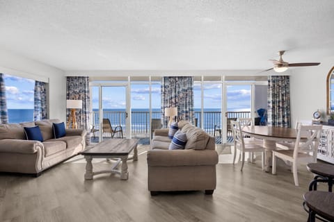 Where cozy meets coastal—front-row seats to the Atlantic and endless relaxation.