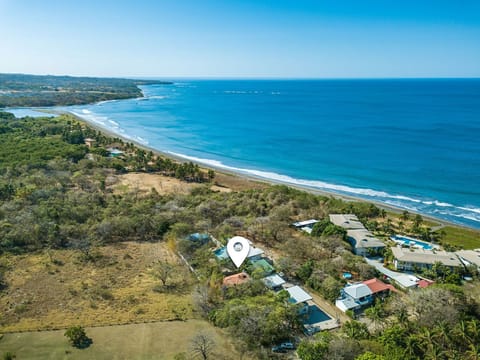 Bird's eye view of Casa Breeze and the pacific ocean