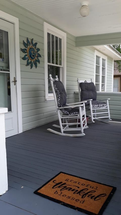 Front porch with rocking chairs