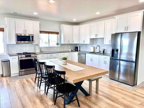 998d61bb e173 4aa4 a580 22e50615a792