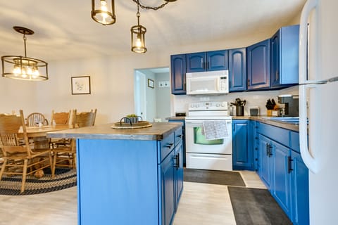 Kitchen | Cooking Basics | Coffee Maker