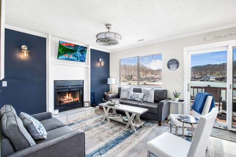 Spacious and modern living room