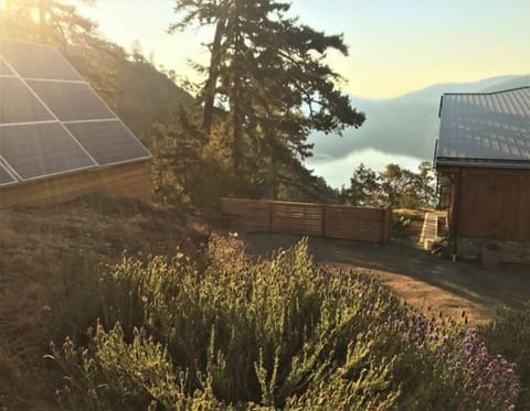 Morning at the summit house 