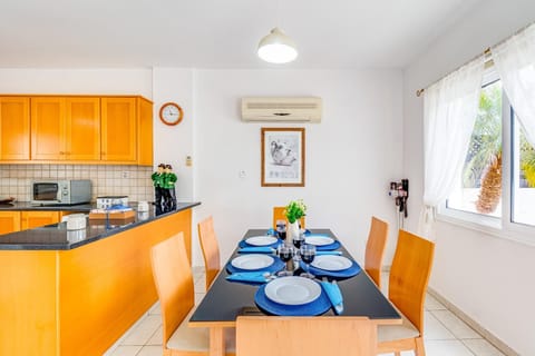 Villa Sunnyside Mandali by Ezoria Villas (10832)