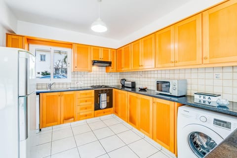 Villa Sunnyside Mandali by Ezoria Villas (10830)