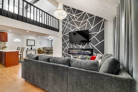 Tobyhanna Vacation Rental | 4BR | 2BA | 2,079 Sq Ft | Stairs Required