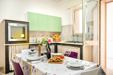 Zona da pranzo e cucina