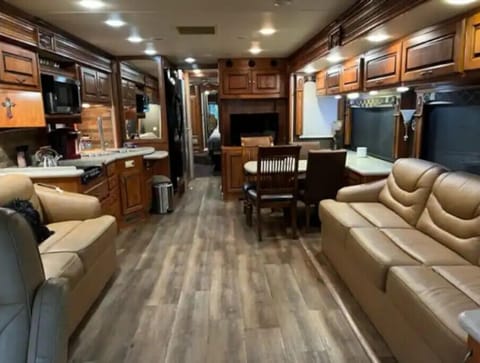 Living and Kitchen areas