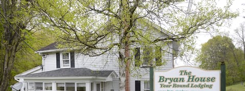 Welcome to The Bryan House! We will do everything we can to ensure you enjoy it!